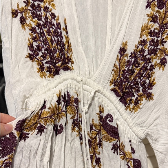Free People White Floral Embroidered Kimono - Picture 3 of 4